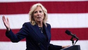 jill biden covid contagios familia